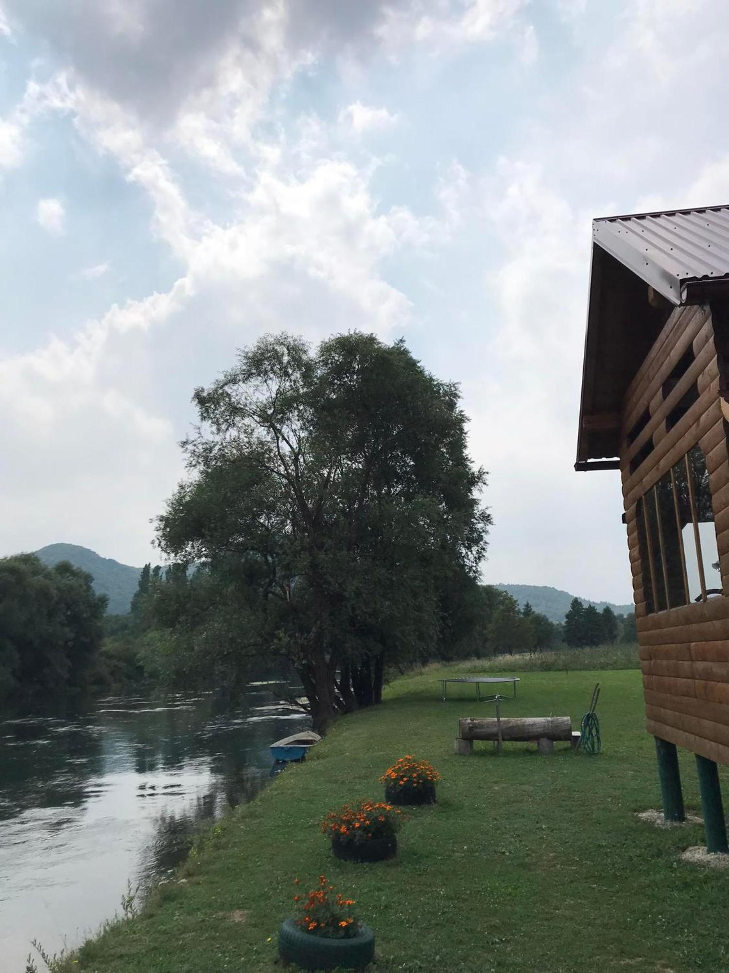 Vikendica Na Plivi Villa Sipovo Eksteriør bilde